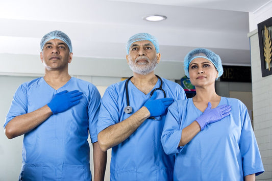 3 nurses pledging - nursing code of ethics