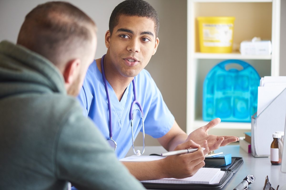 HIV nursing conversation with nurse and patient