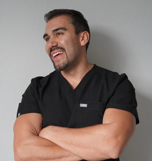 Mike Linares MSN, RN Headshot